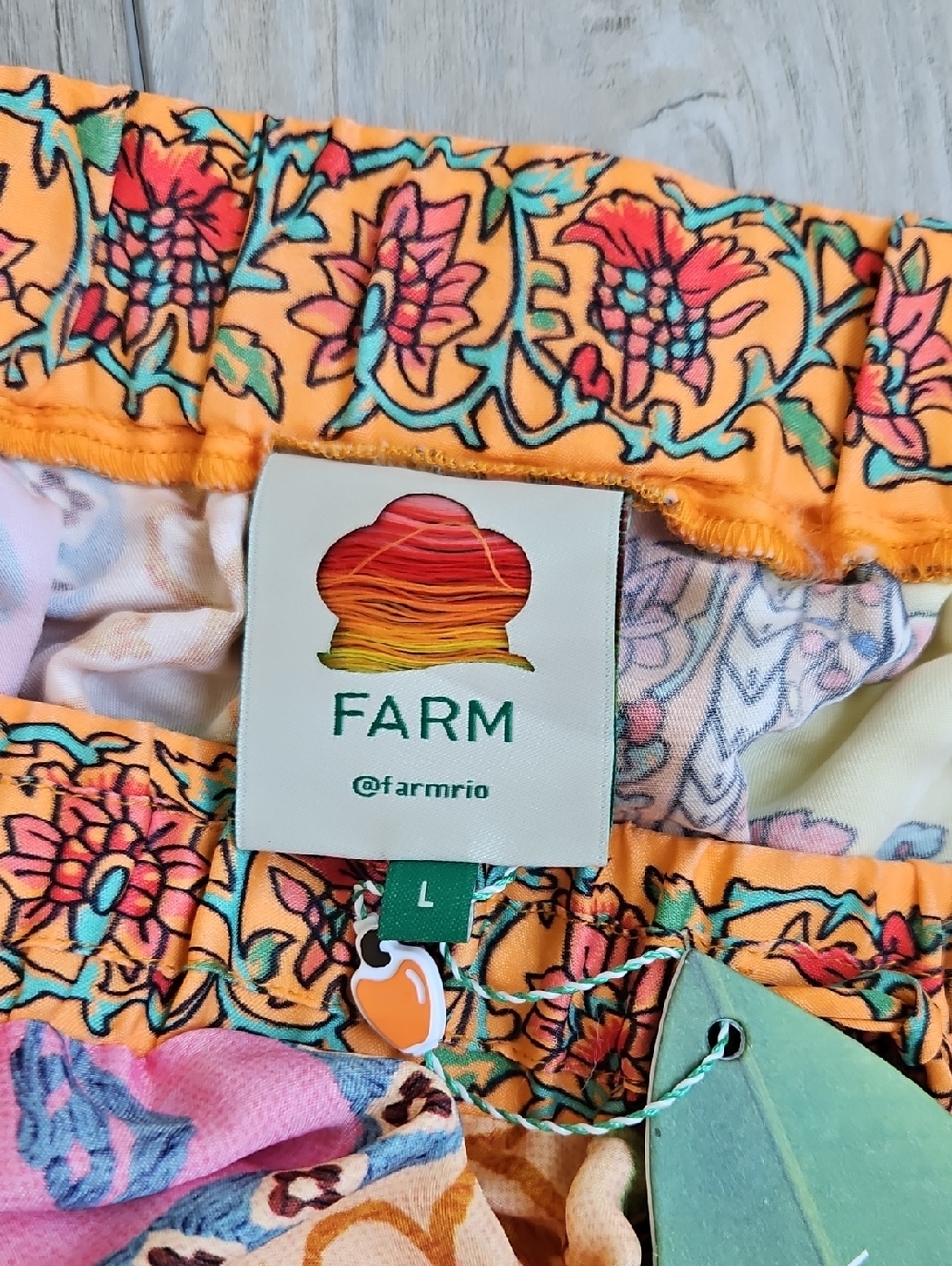 Farm Rio Pants - Picture 10 of 11